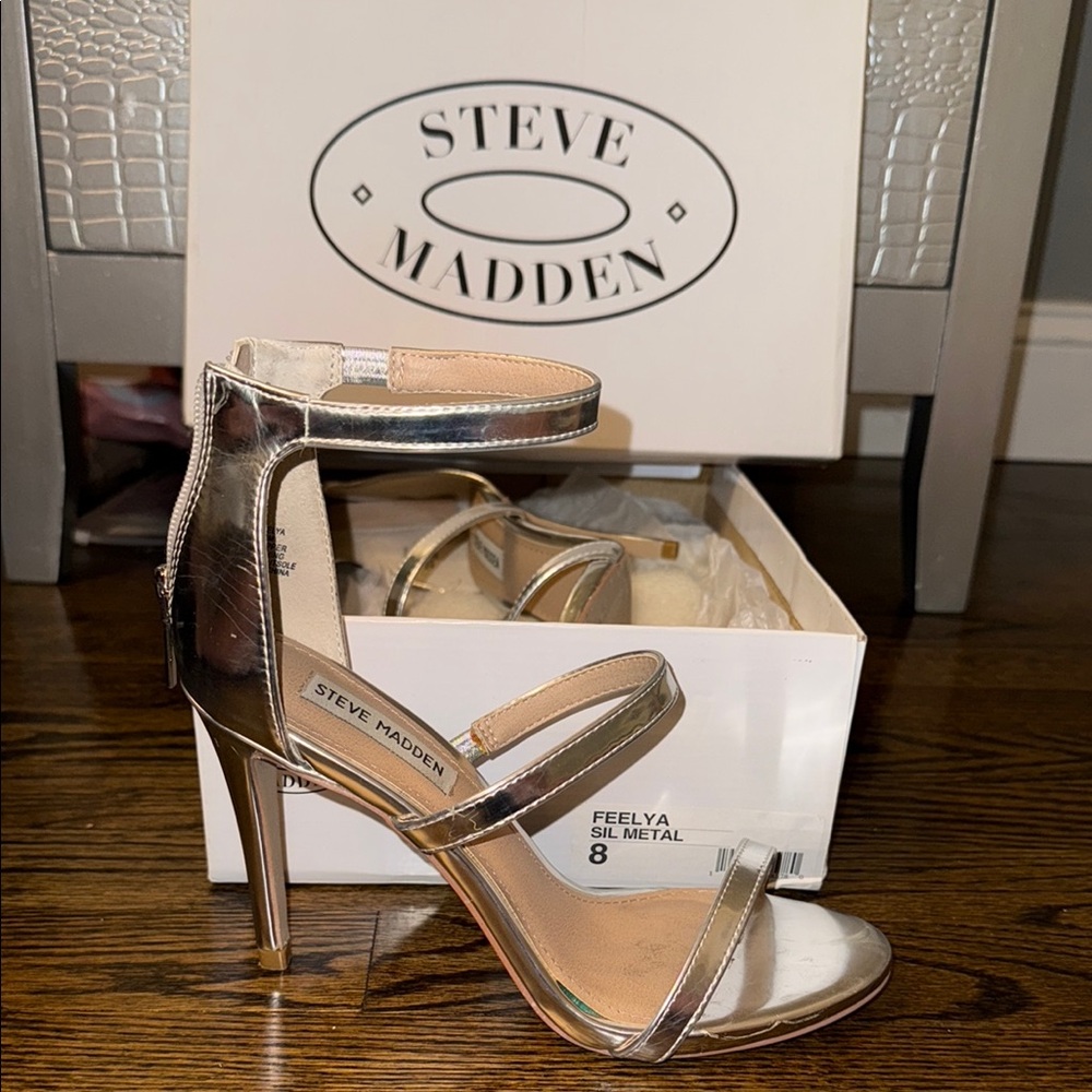 Steve Madden Metallic Silver Heels